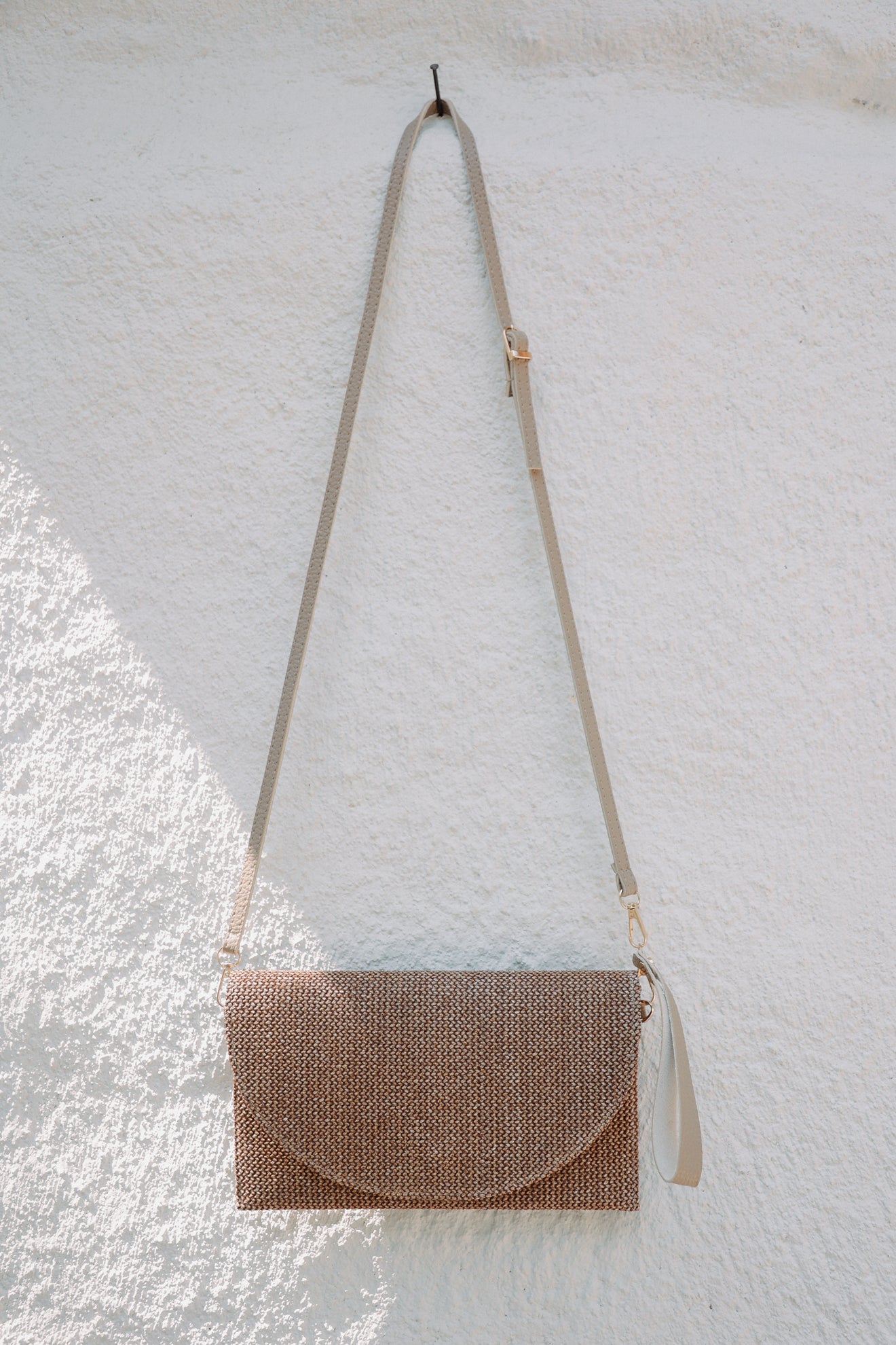 BA25_302_1.jpg