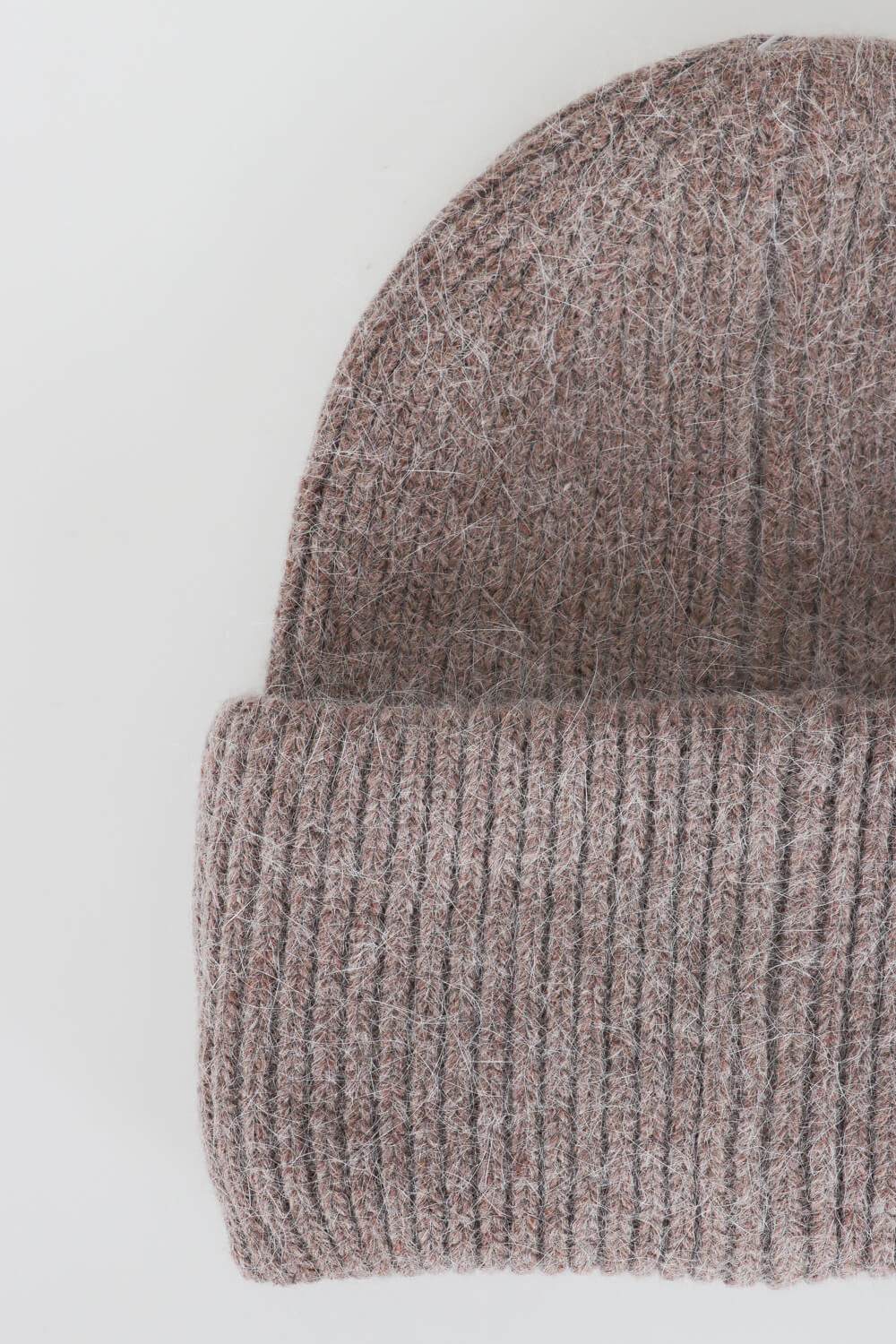 Πλεκτός σκούφος beanie με ρεβέρ
