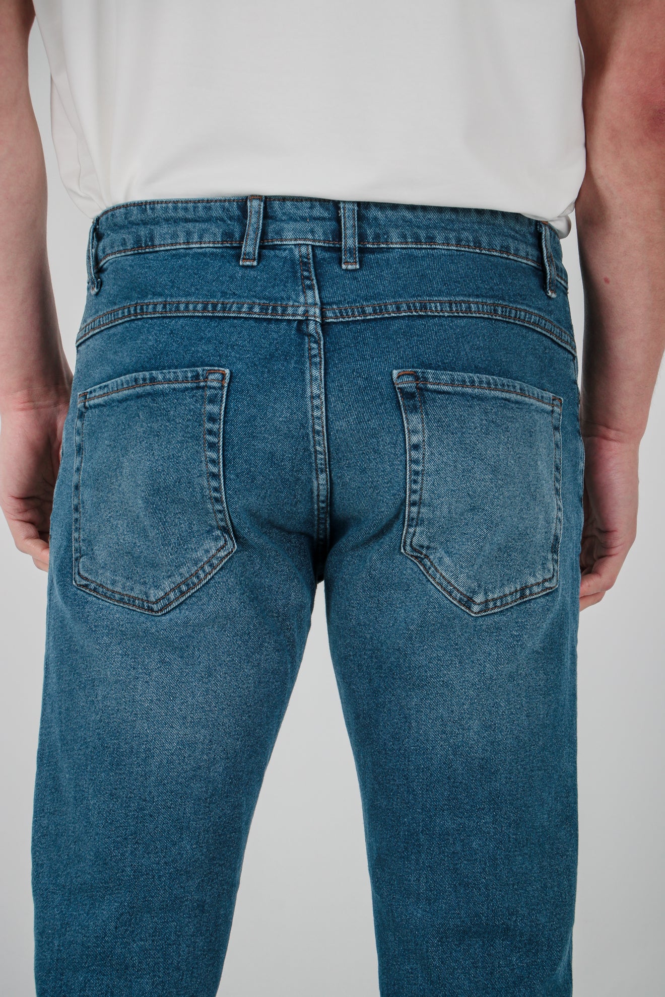 Τζιν slim fit