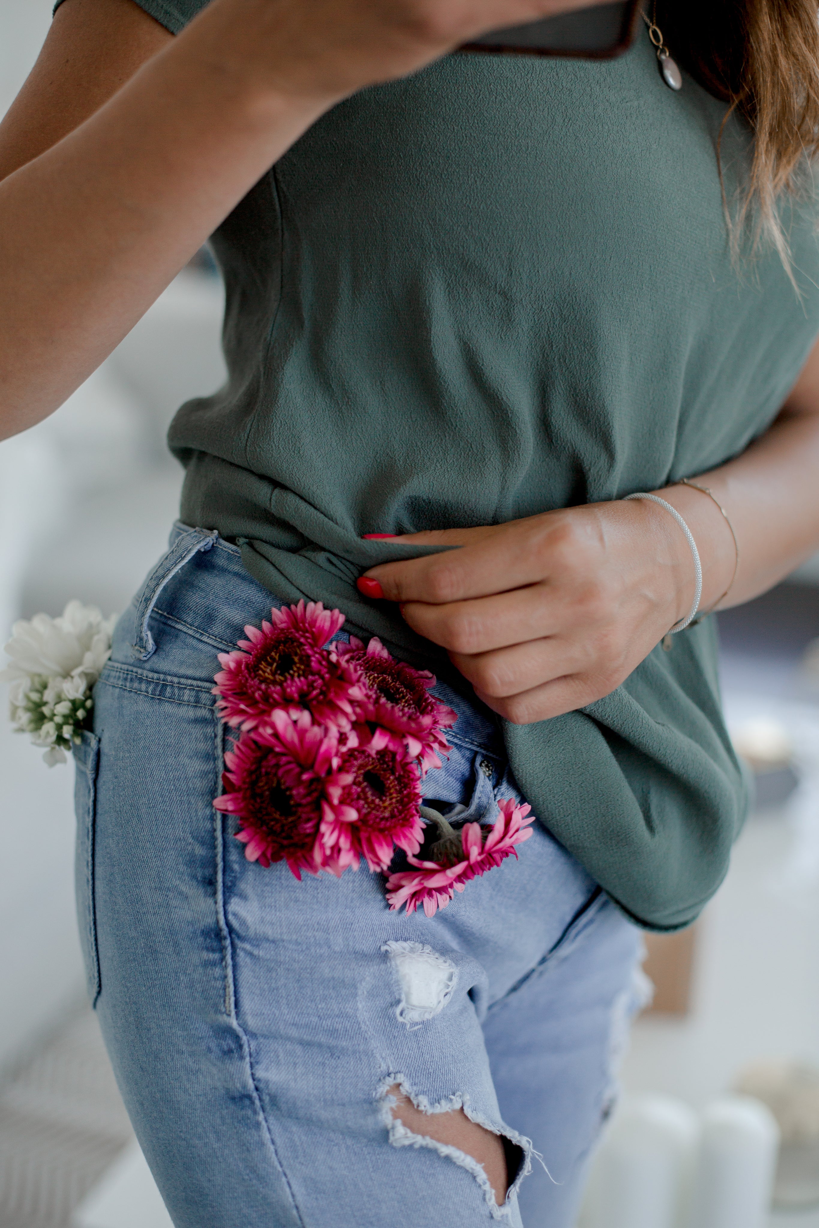 jean-pockets-full-of-flowers.jpg
